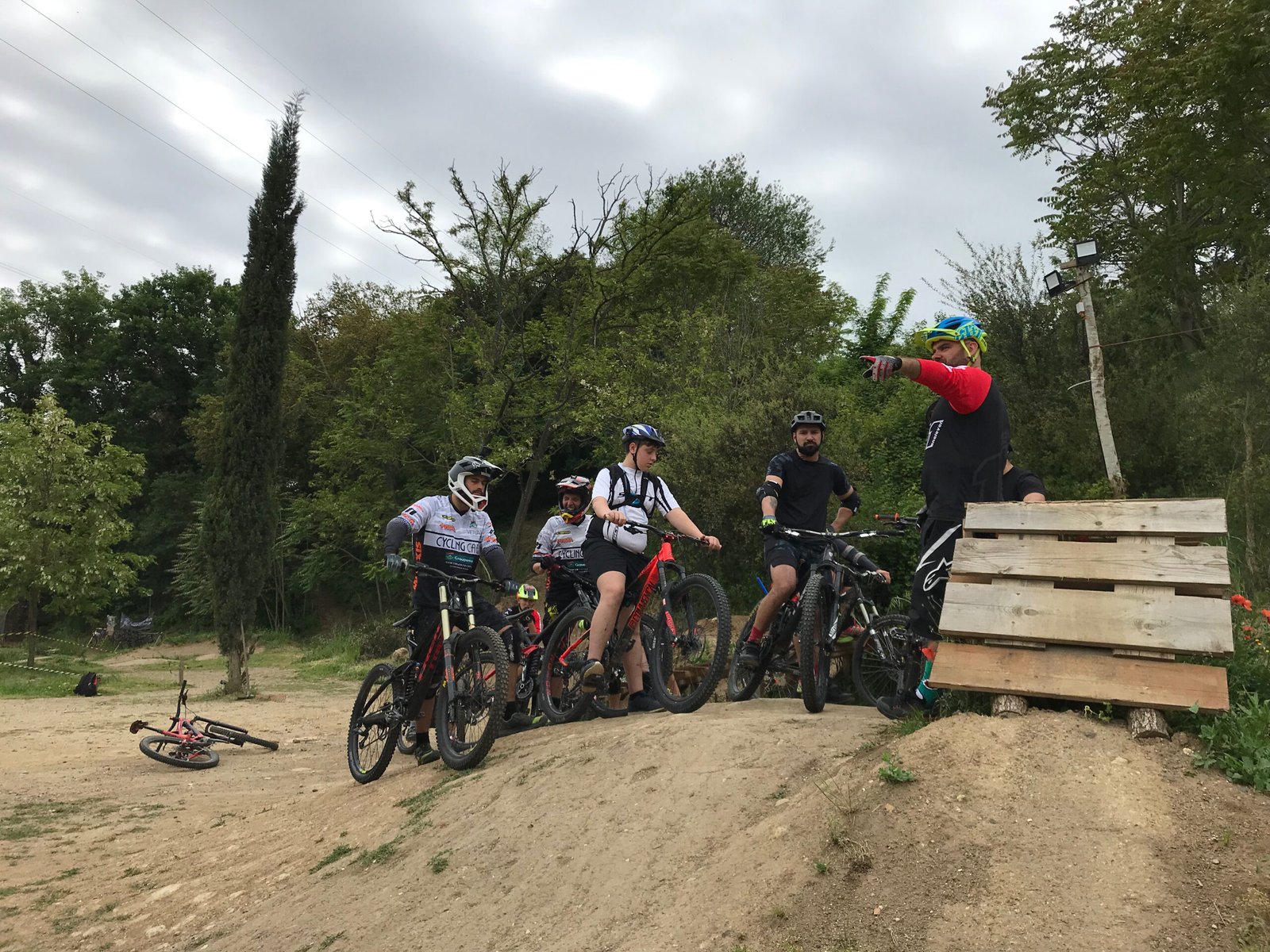scuola mountain bike roma, scuola mtb roma nord, lezioni mbt roma, bike park roma nord