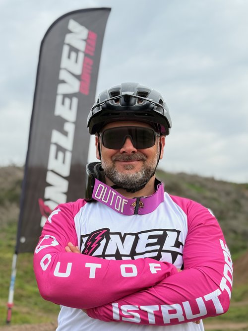 Team 111 1 dario mattioli istruttore scuola mtb roma oneleven